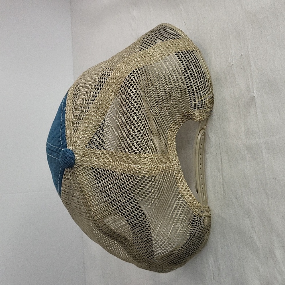 Hat - Picture 3 of 8